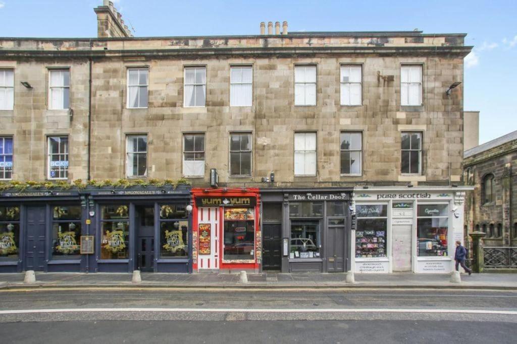 George IV Bridge - Superbly Located 3 Bedroom! Edimburgo Exterior foto